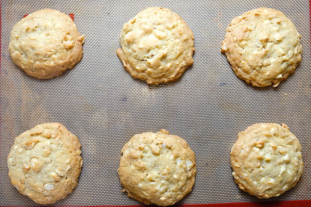 White Chocolate Macadamia Nut Cookies