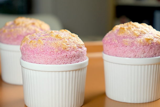 Raspberry souffle