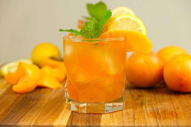 Apricot Bourbon Smash