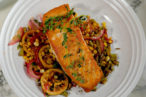 Seared Salmon with Sautéed Asparagus and Corn