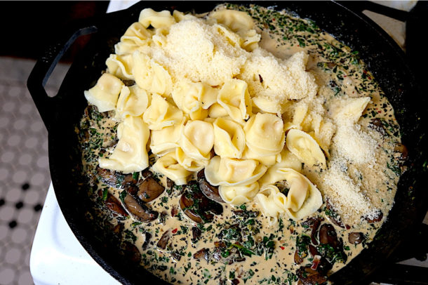 Tortellini with Creamy Spinach Mushroom Sauce